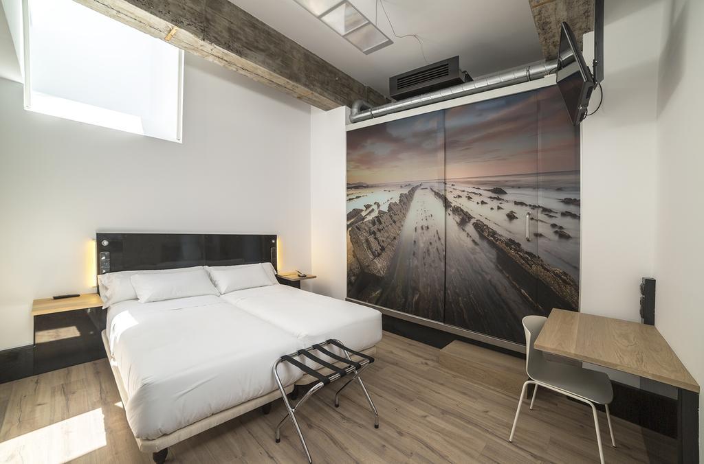 Zerupe Hotel Zarautz Oda fotoğraf
